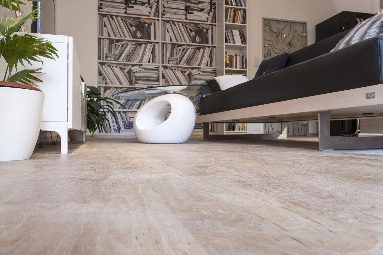 Proměna, Bleached Elm - SF3W2516 
